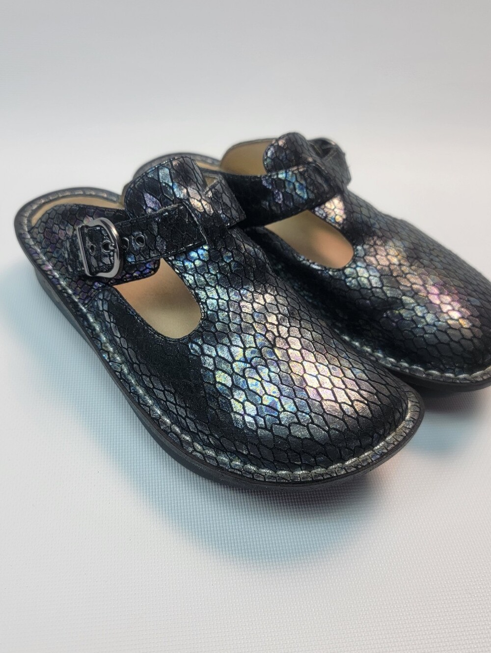 Alegria Iridescent Mermaid Print Black Slip-On Classic Nursing Clogs Women's 36M